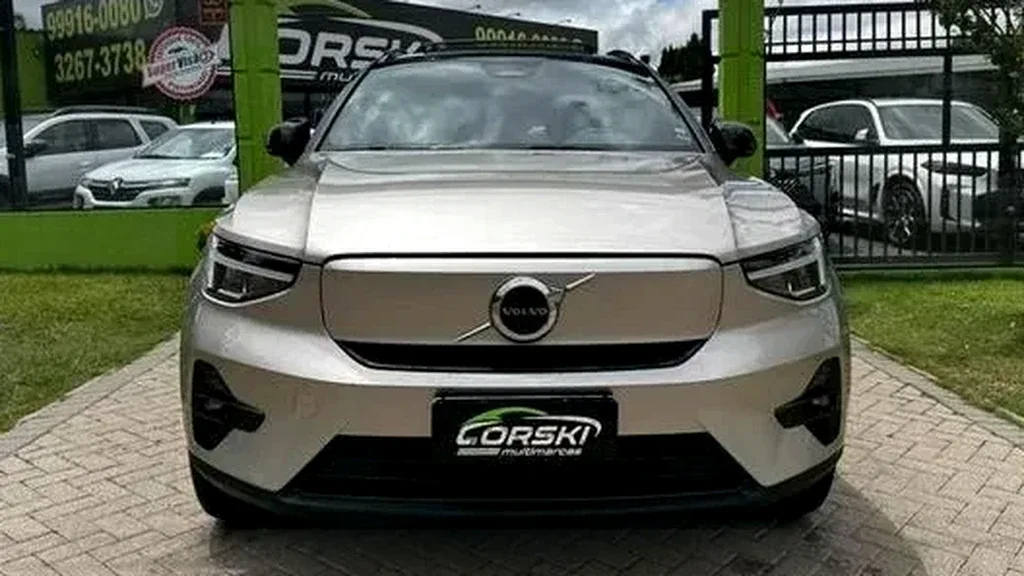 Volvo XC40 Recharge - Imagem 3