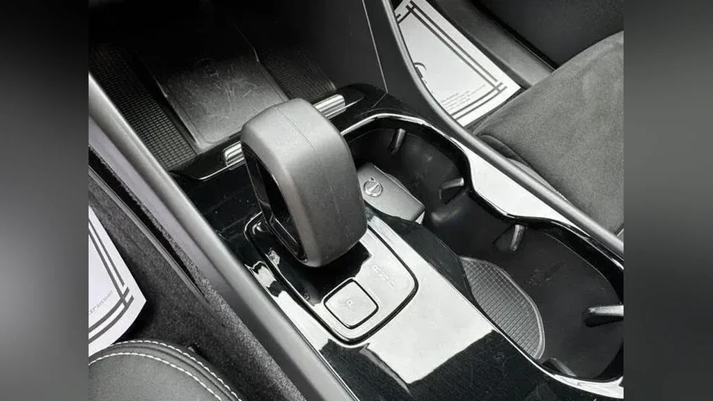 Volvo XC40 Recharge - Imagem 9