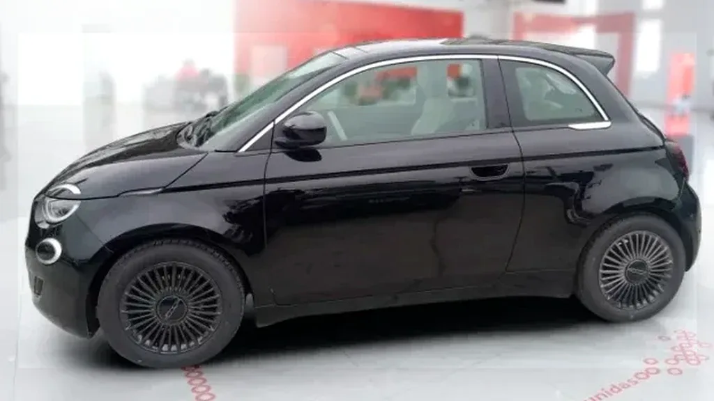 Fiat 500e - Imagem 6
