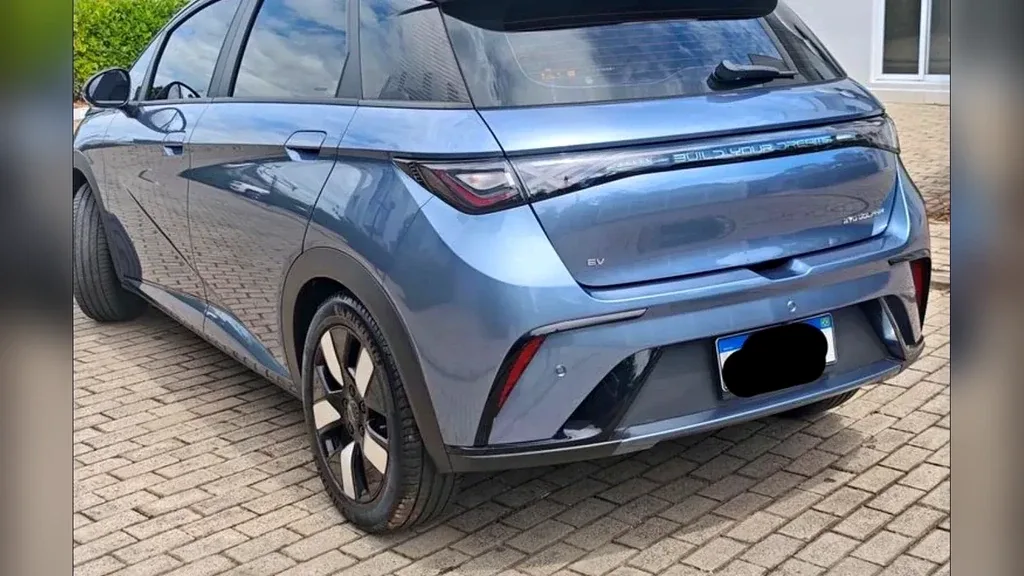BYD Dolphin Plus - Imagem 2