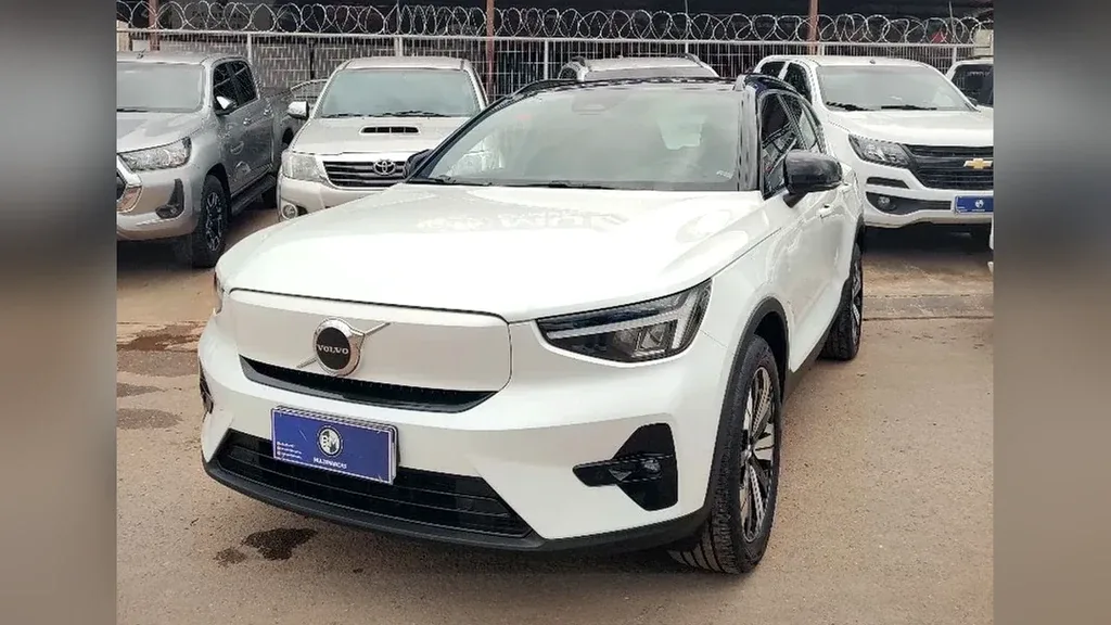 Volvo XC40 Recharge - Imagem 3