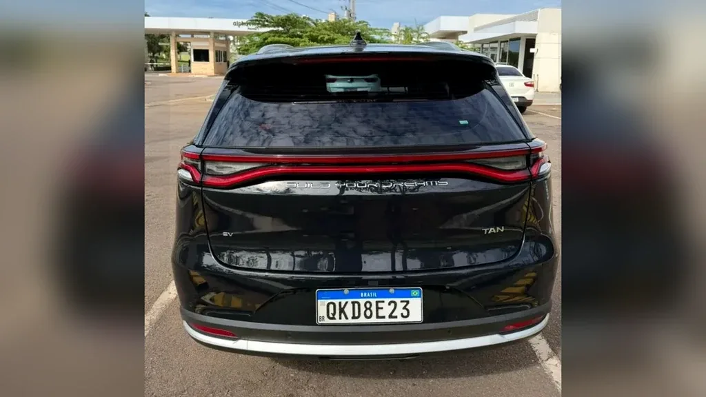 BYD Tan - Imagem 4