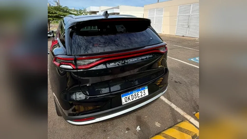 BYD Tan - Imagem 9