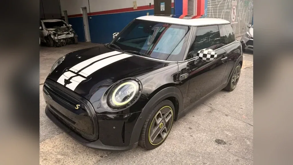 Mini Cooper SE - Imagem 2