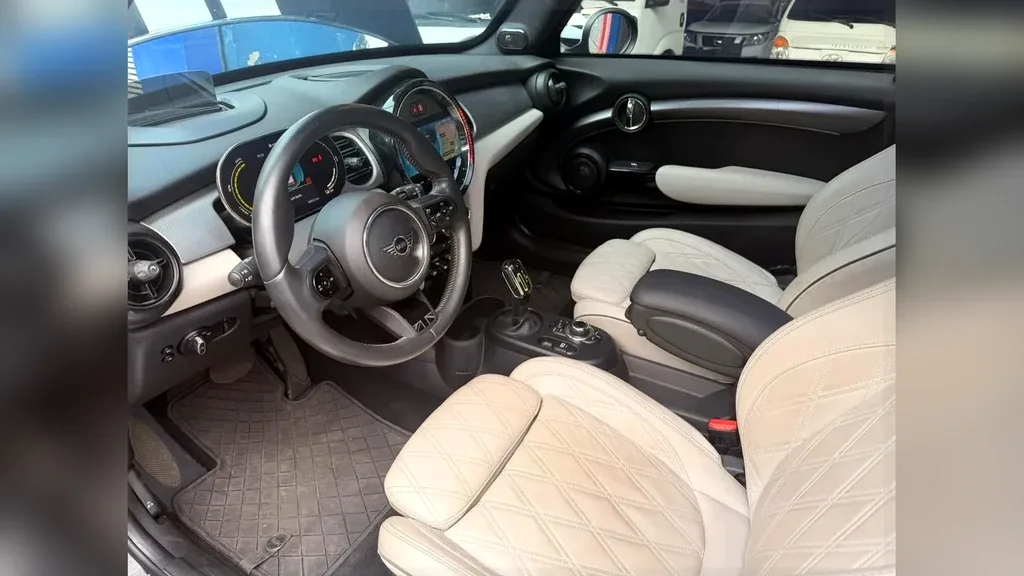 Mini Cooper SE - Imagem 7