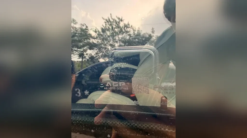 Mini Cooper SE - Imagem 9