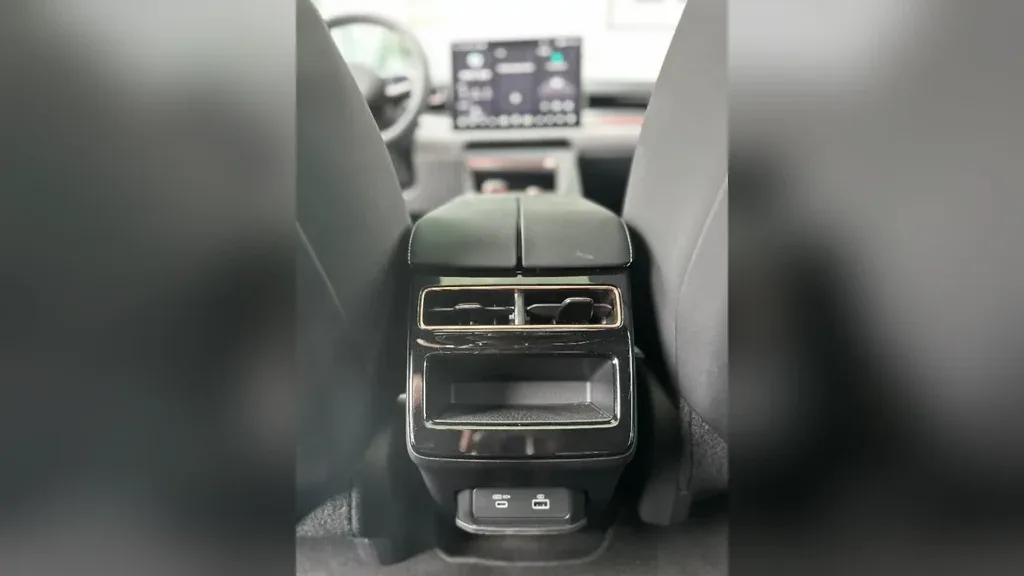 Zeekr 001 - Imagem 10