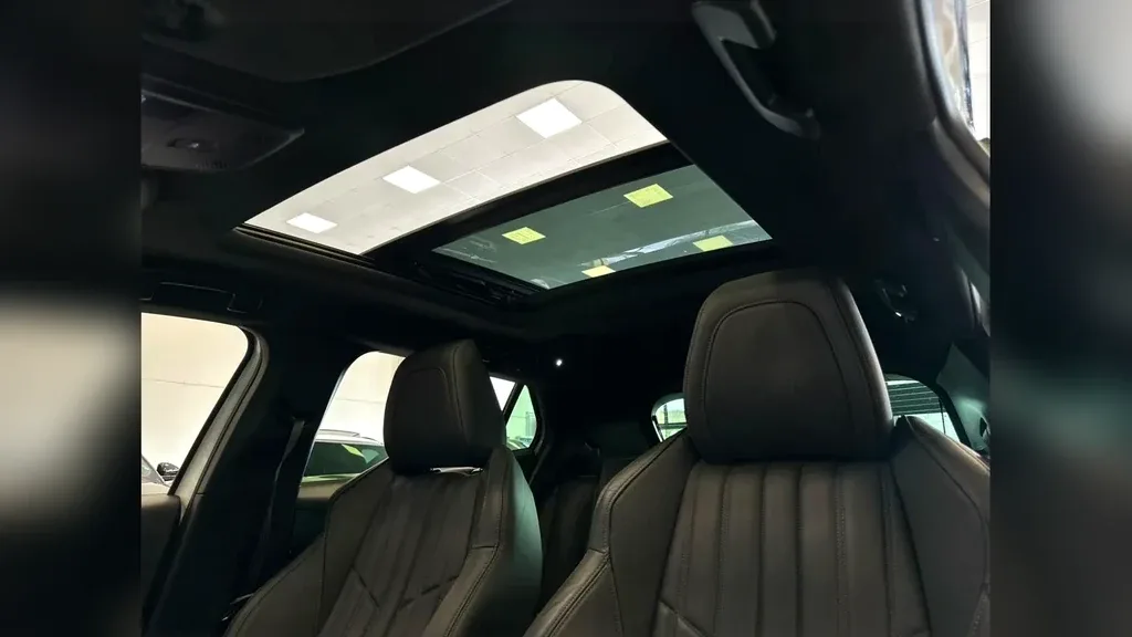 Peugeot E-2008 - Imagem 6