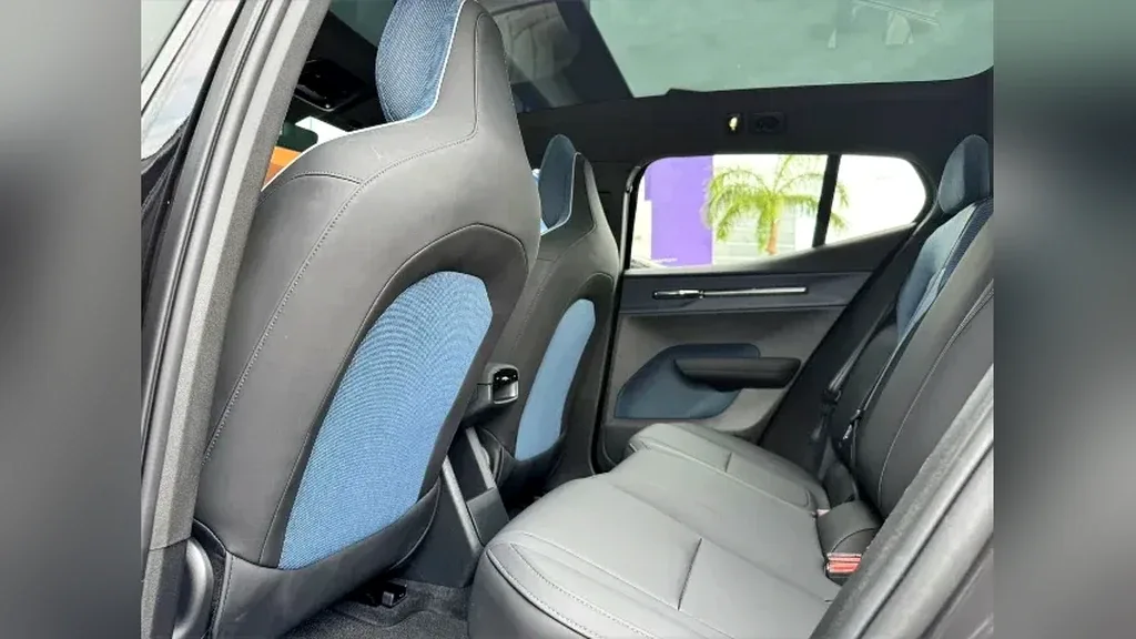 Volvo EX30 - Imagem 15