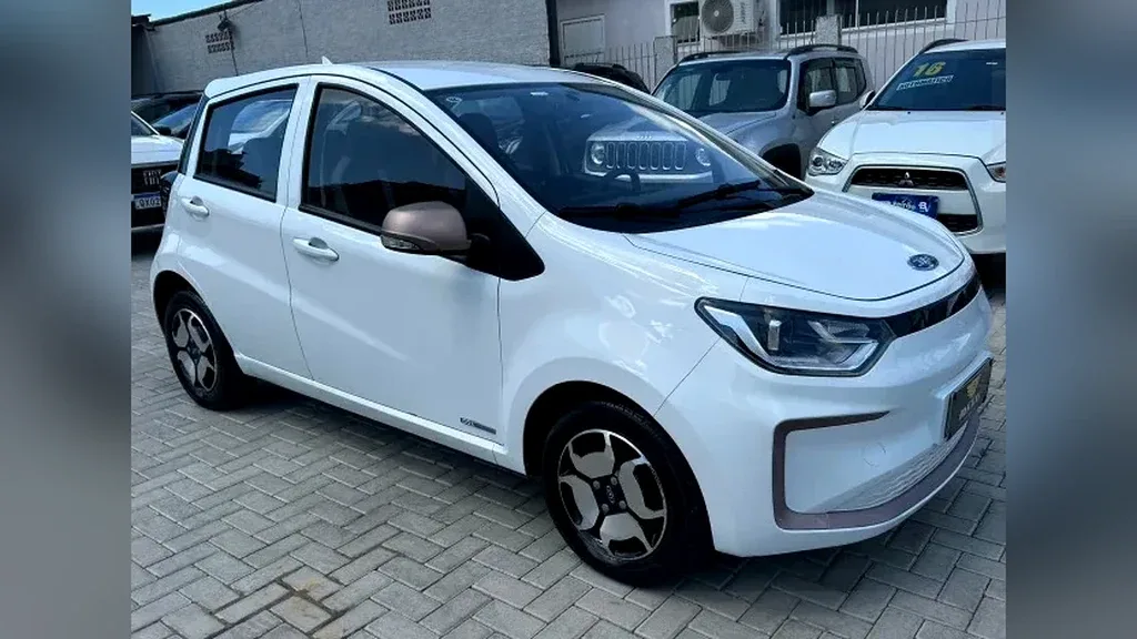 JAC E-JS1 - Imagem 3