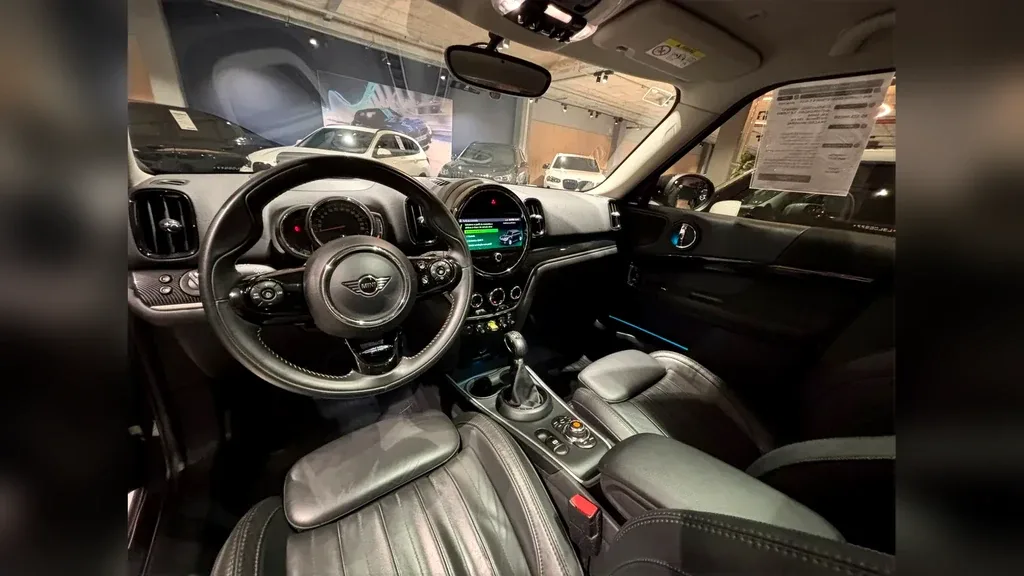 Mini Cooper SE - Imagem 7