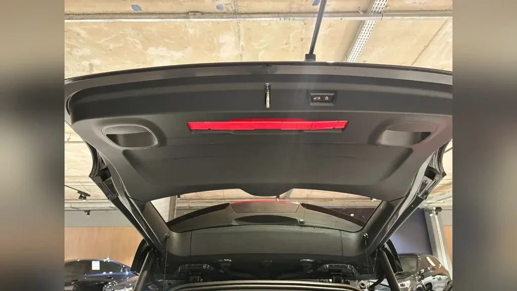 Mini Cooper SE - Imagem 14