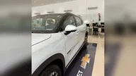 Chevrolet Captiva EV - Miniatura 7