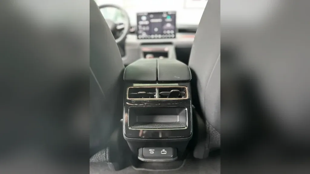 Zeekr 001 - Imagem 7