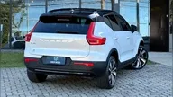 Volvo XC40 Recharge - Miniatura 16