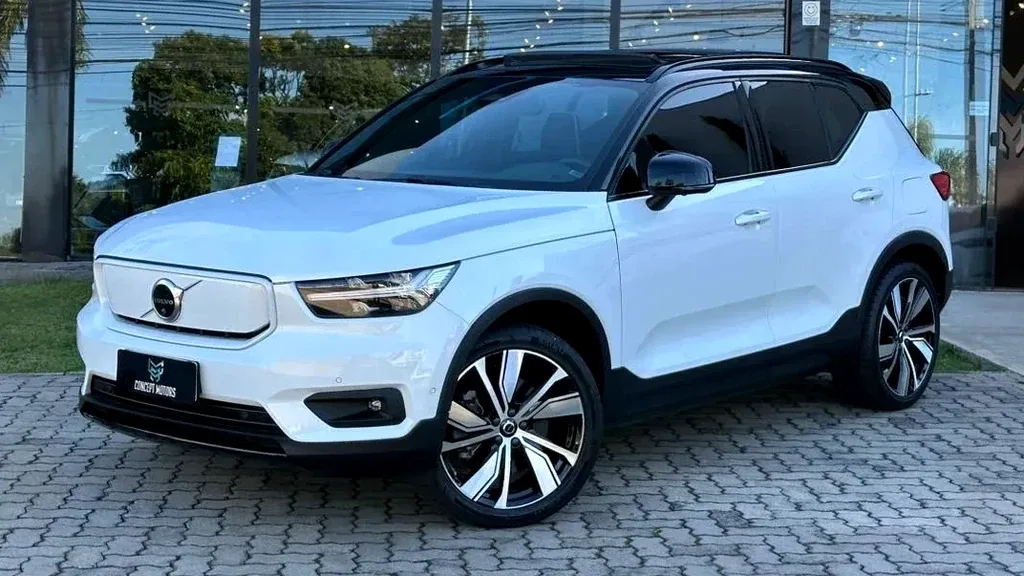 Volvo XC40 Recharge - Imagem 4