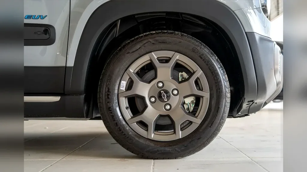 Chevrolet Spark Euv - Imagem 7