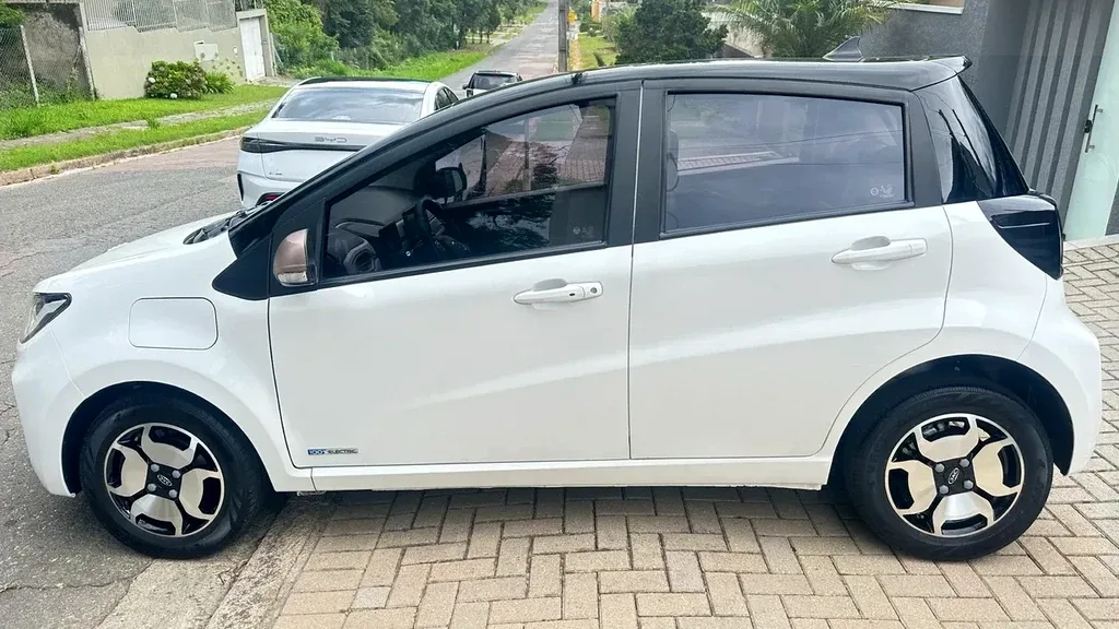 JAC E-JS1 - Imagem 7