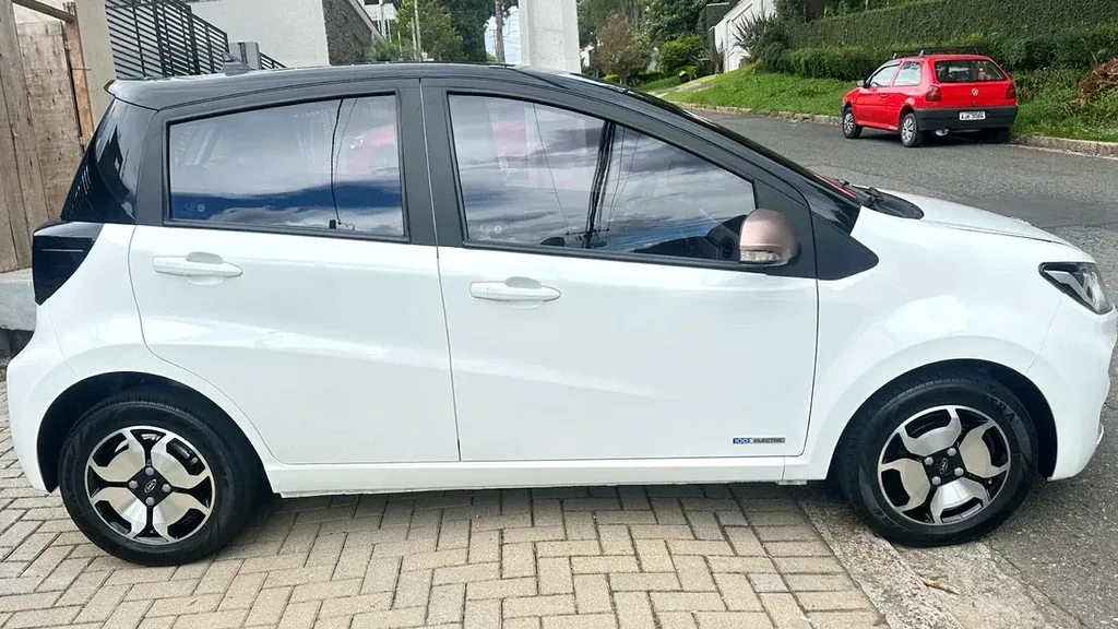 JAC E-JS1 - Imagem 8