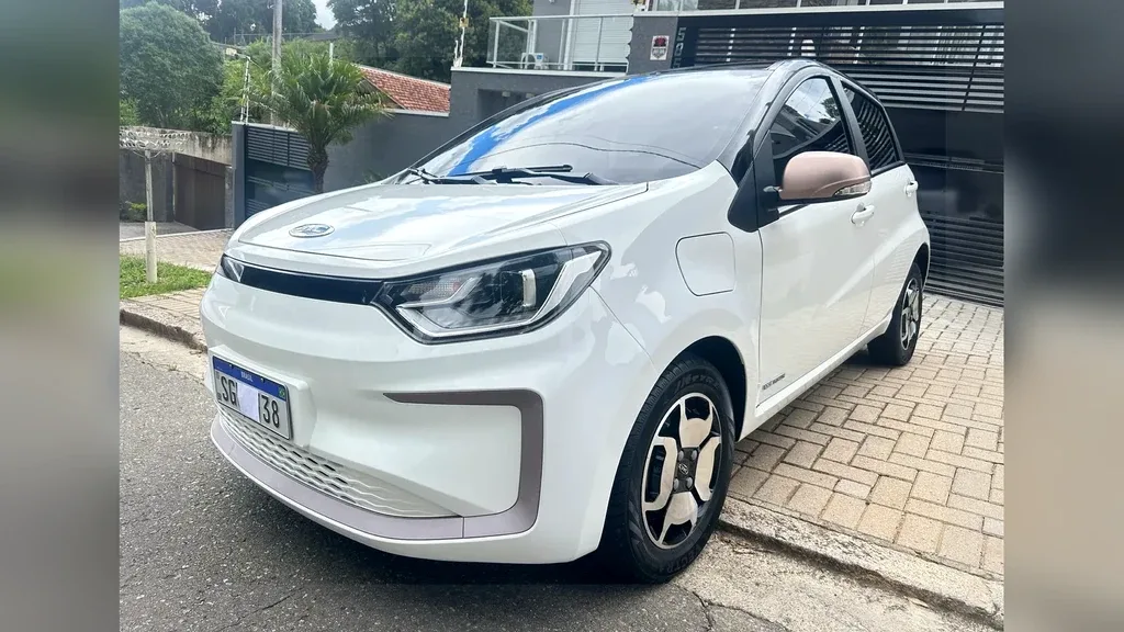 JAC E-JS1 - Imagem 9