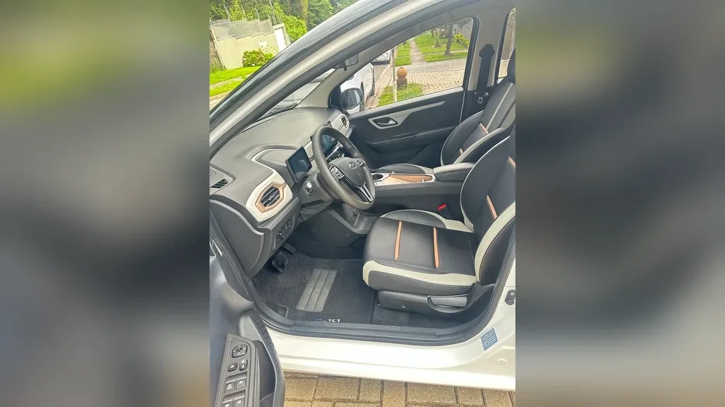 JAC E-JS1 - Imagem 13