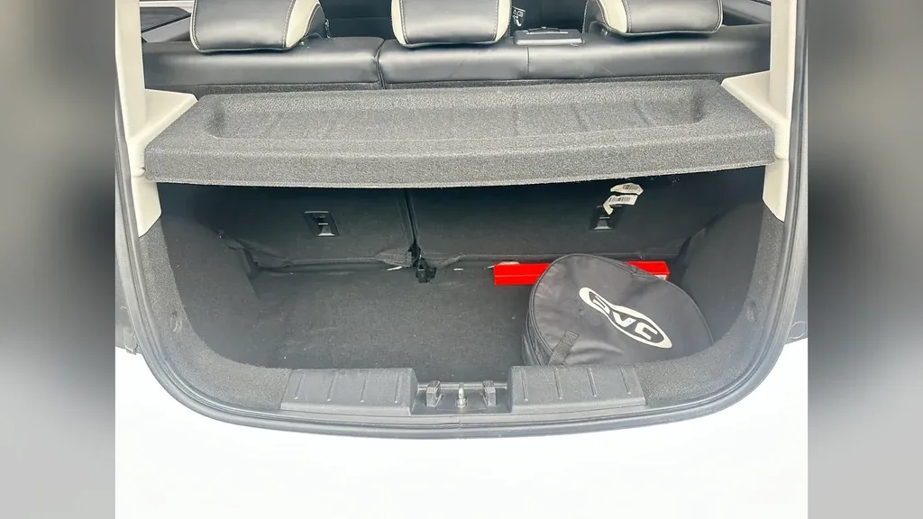 JAC E-JS1 - Imagem 19