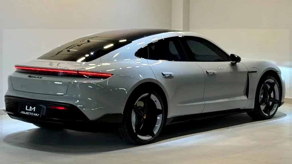 Porsche Taycan - Imagem 2