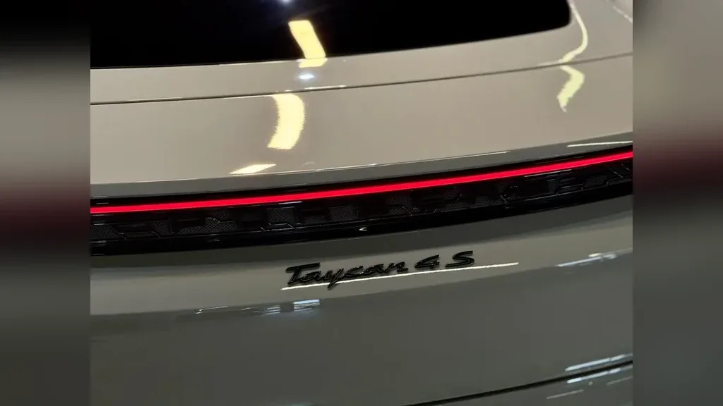 Porsche Taycan - Imagem 4