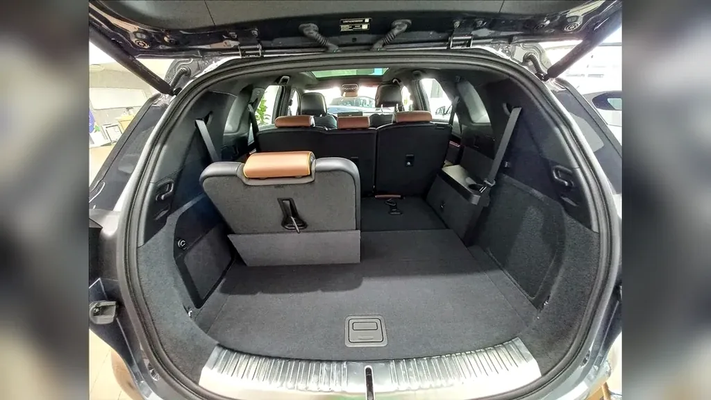 BYD Tang - Imagem 13