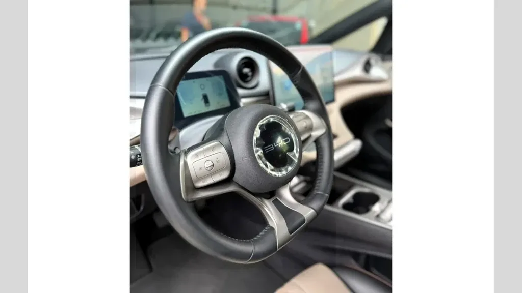 BYD Dolphin - Imagem 8