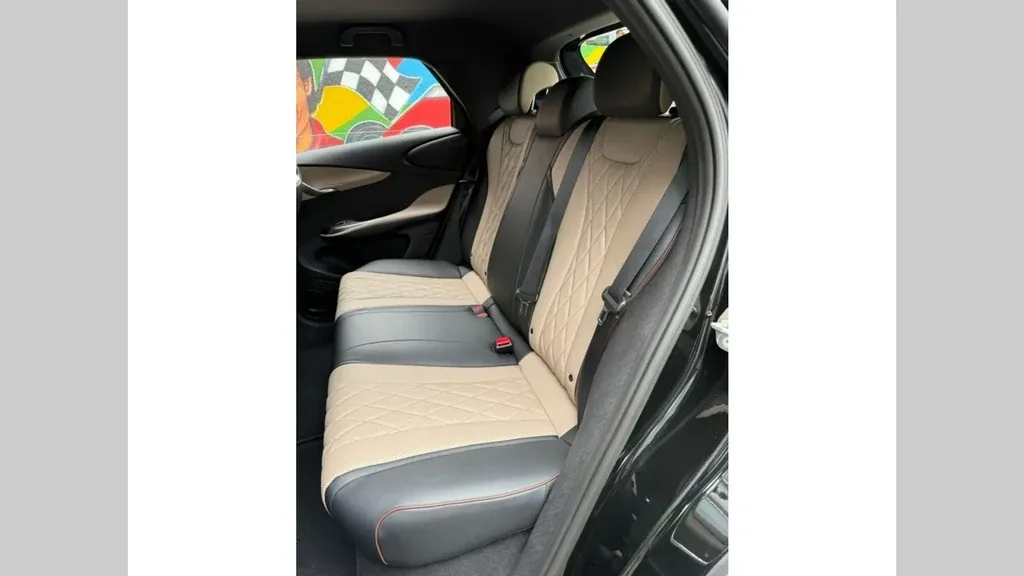 BYD Dolphin - Imagem 12