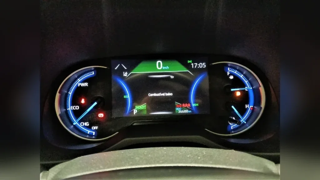 Toyota Rav4 - Imagem 11