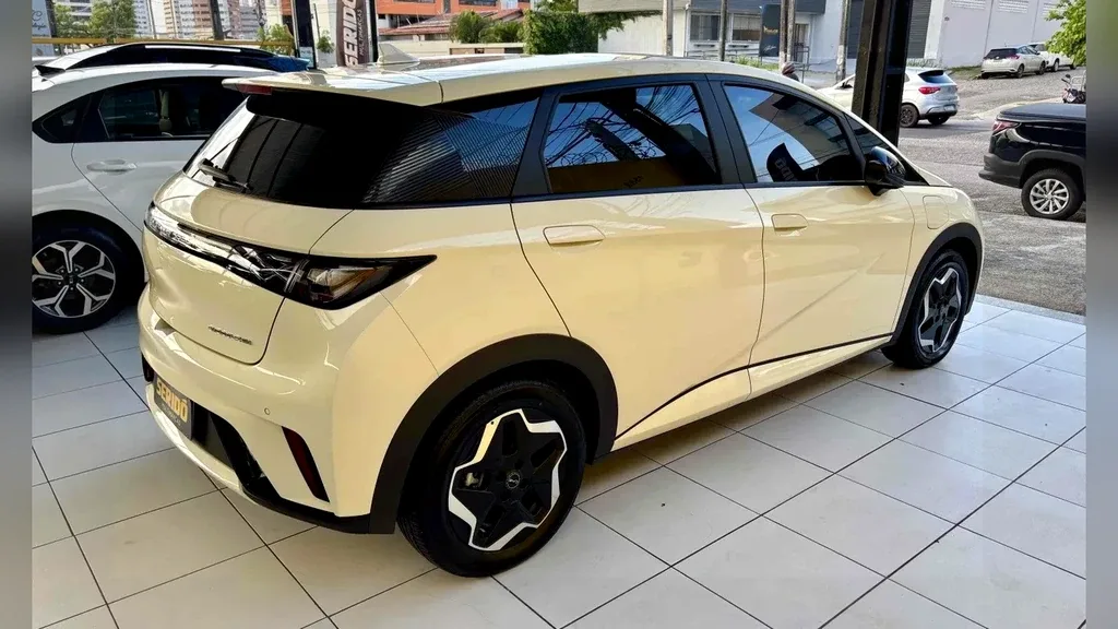 BYD Dolphin - Imagem 3