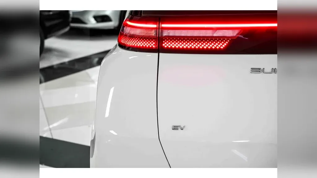 BYD Dolphin Plus - Imagem 15