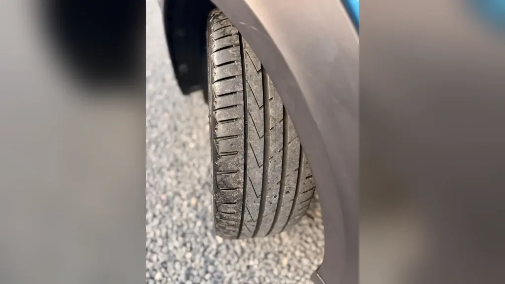 Mini Cooper SE - Imagem 18