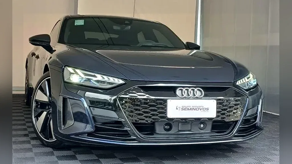 Audi Rs E-tron  GT - Imagem 4