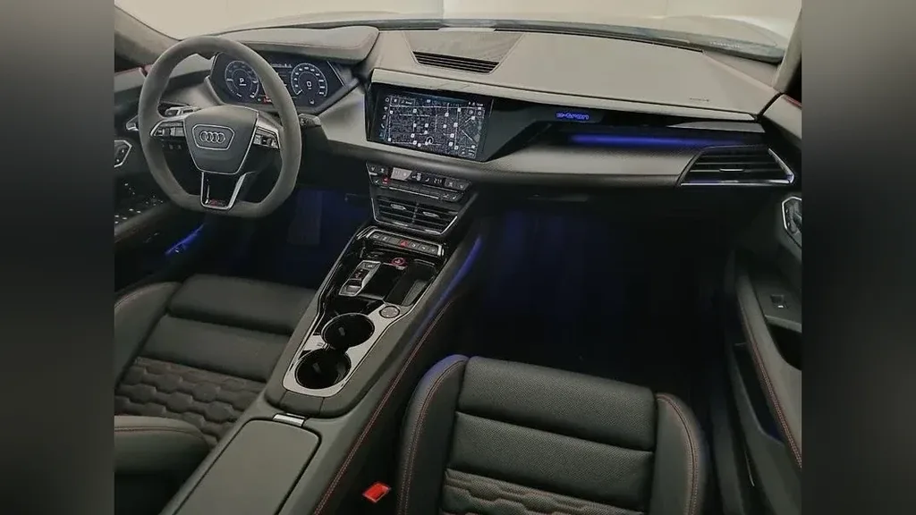 Audi Rs E-tron  GT - Imagem 13