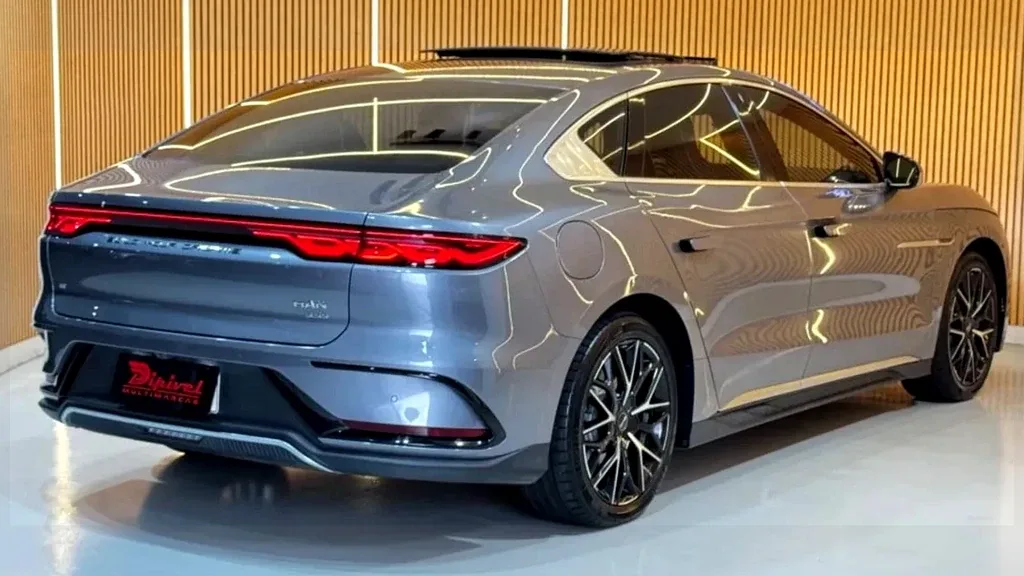 BYD Han - Imagem 5