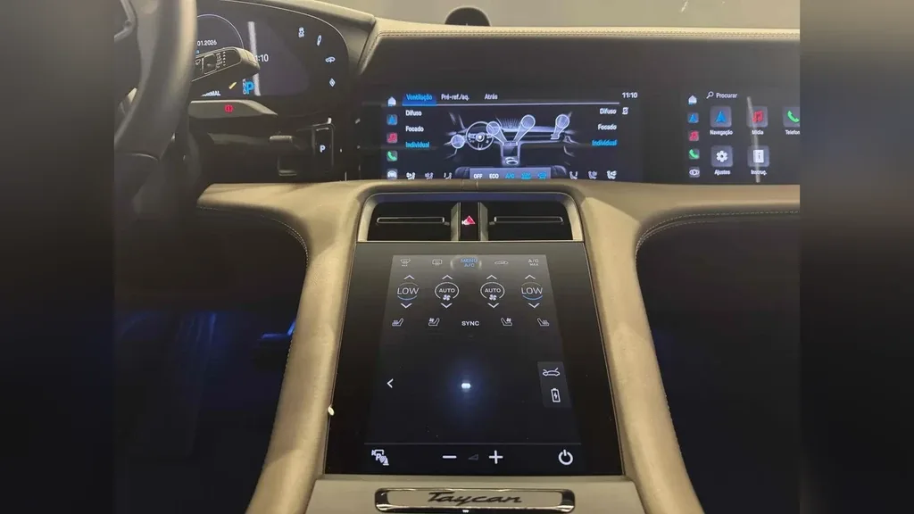 Porsche Taycan - Imagem 18