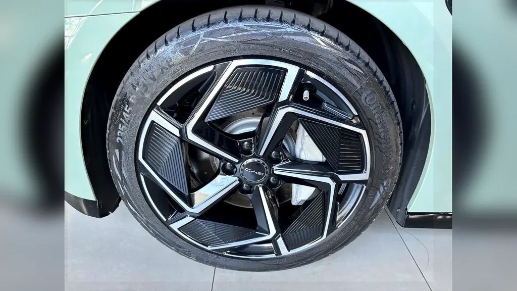 BYD Seal - Imagem 10