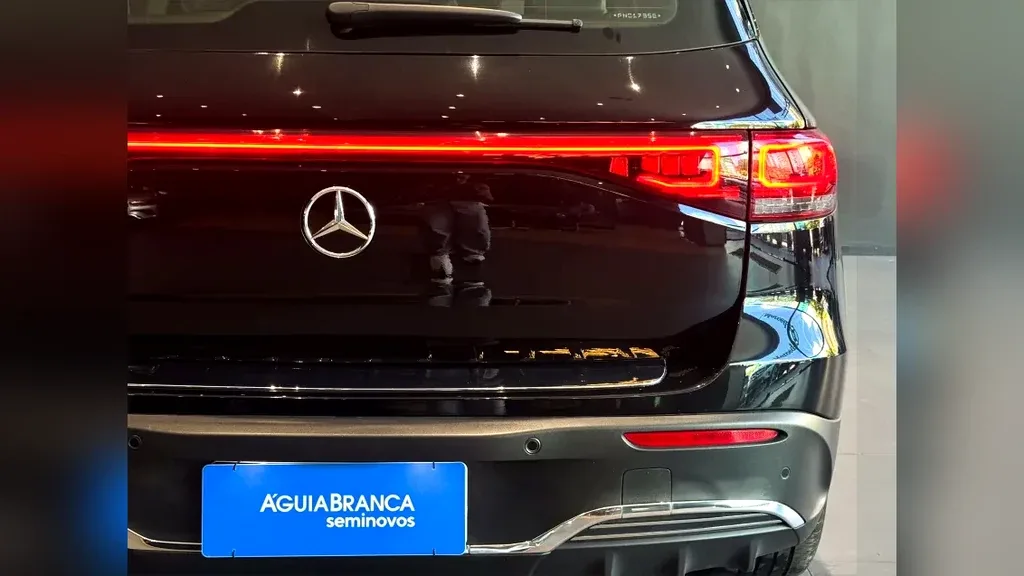 Mercedes Eqb 250 - Imagem 9