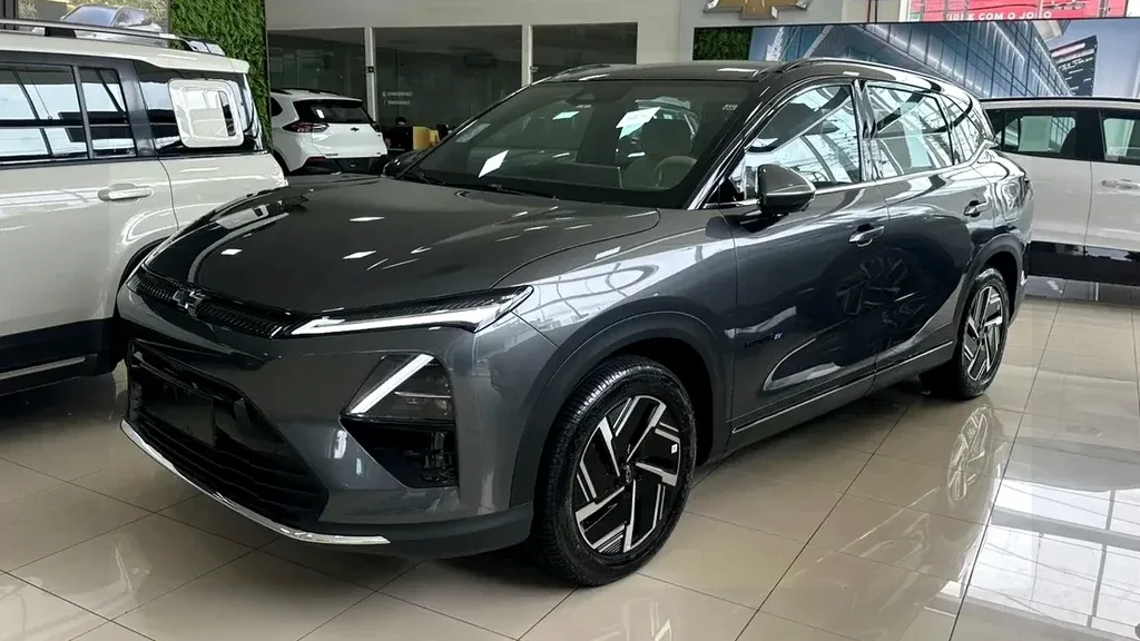 Chevrolet Captiva EV - Imagem 2