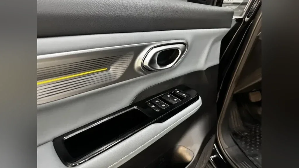 Gac Aion Y - Imagem 5