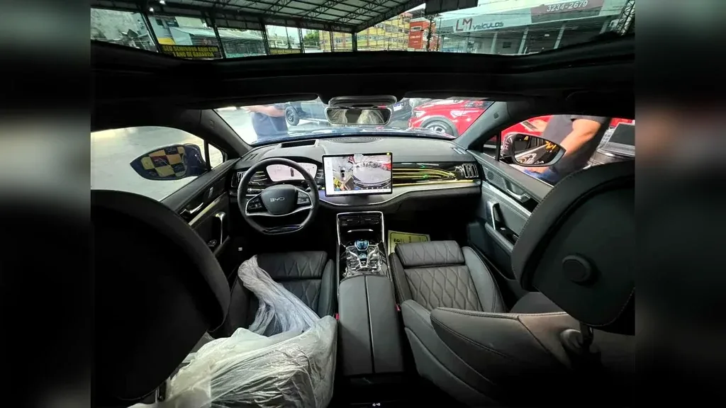 BYD Tan - Imagem 10