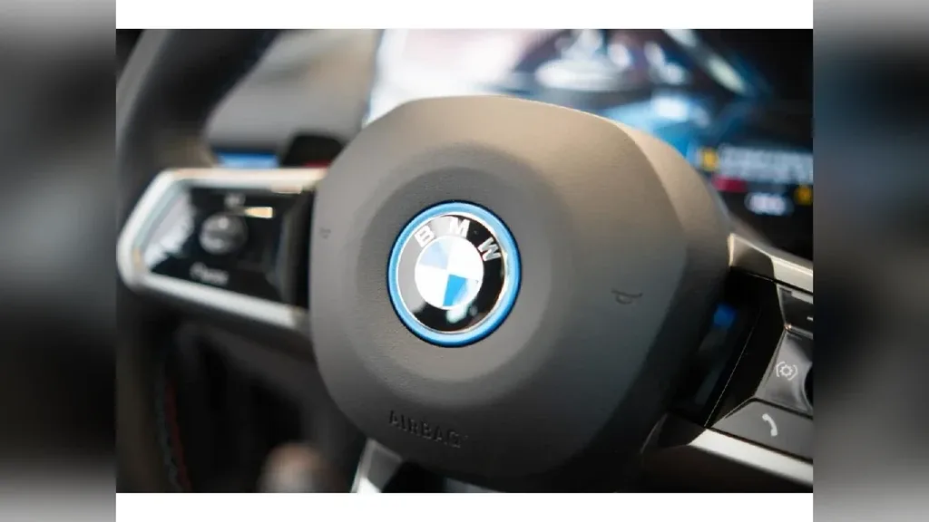 BMW I5 M60 - Imagem 11