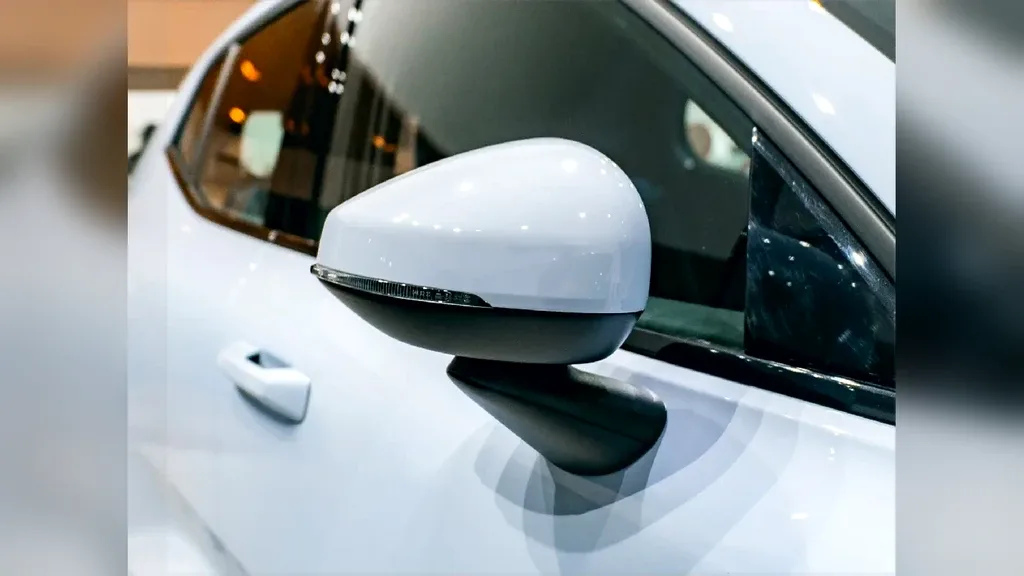 Volvo EX30 - Imagem 3