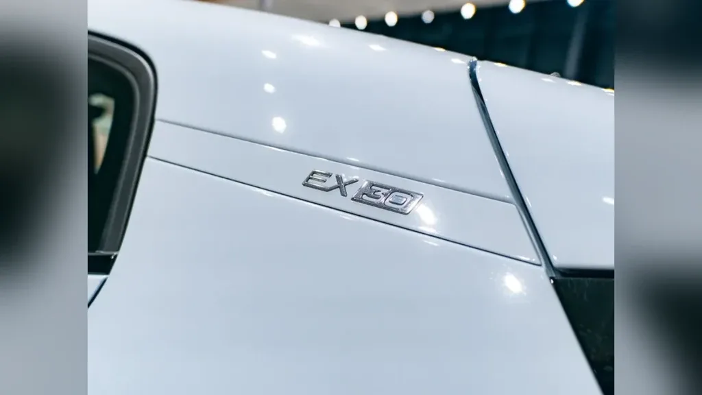 Volvo EX30 - Imagem 4
