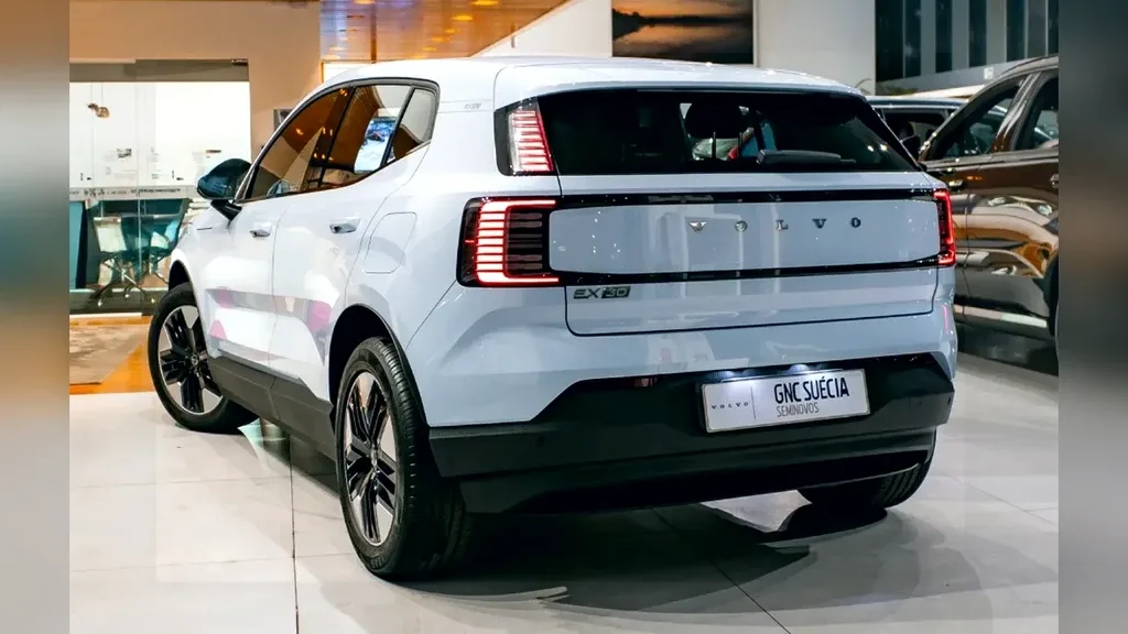 Volvo EX30 - Imagem 7