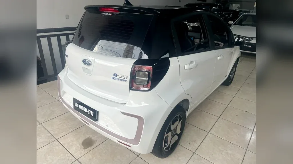 JAC E-JS1 - Imagem 2