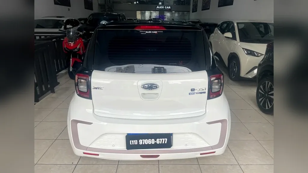 JAC E-JS1 - Imagem 6